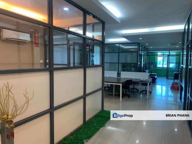 Warehouse for rent in Petaling, Alam Impian