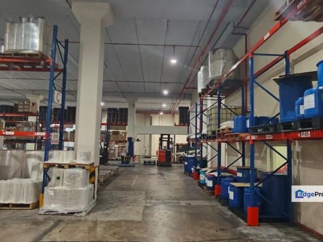 Warehouse for rent in Petaling, Alam Impian