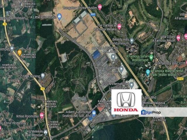 Warehouse for sale in Malaka