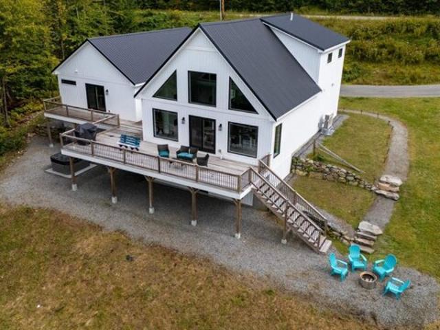 House for sale in Sugar Hill, Grafton County