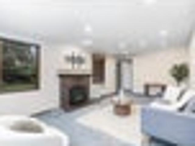 House for sale in Otakou