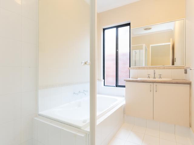Villa for sale in Stirling, Western Australia