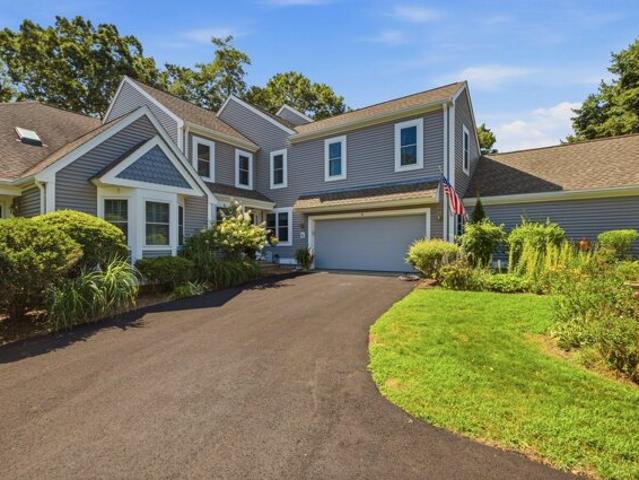 Condo for sale in Dartmouth, Bristol County