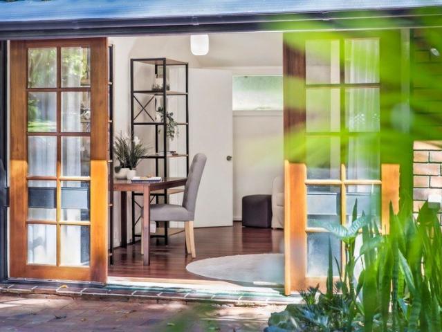House for sale in Korora Basin, Korora