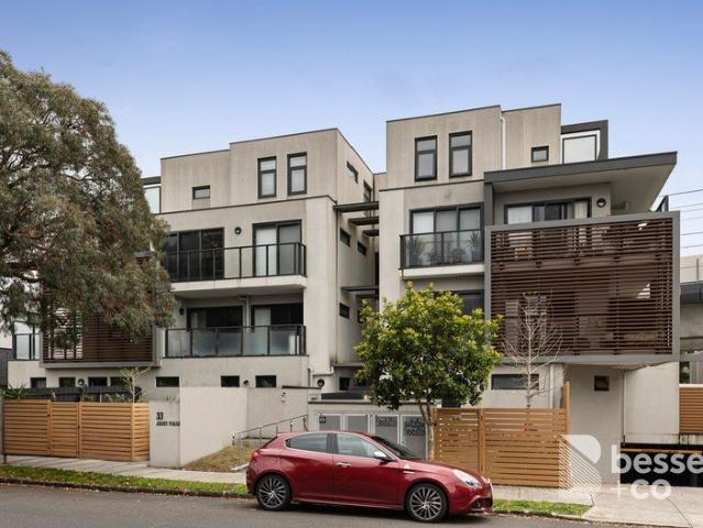 Apartment for sale in Carnegie, Melbourne