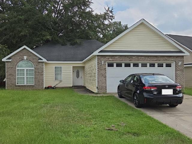 House for sale in Kathleen, Georgia