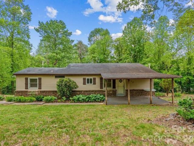 House for sale in Candler, North Carolina