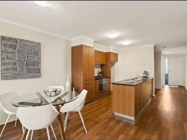 Townhouse for rent in Camerons Creek, Victoria