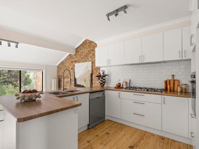 Apartment for rent in Viewbank, Melbourne