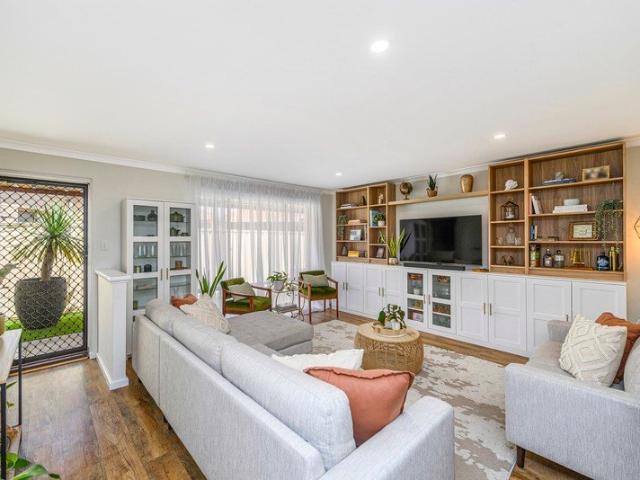 House for sale in Westminster, City of Stirling