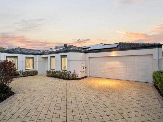 Villa for sale in Yokine, City of Stirling