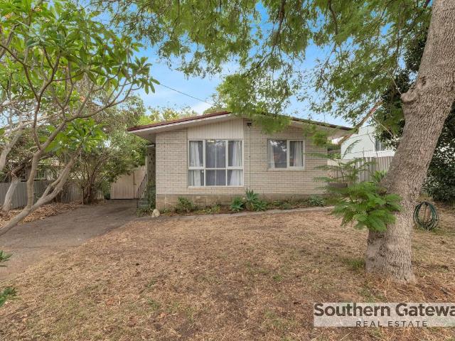 House for sale in Calista, Western Australia