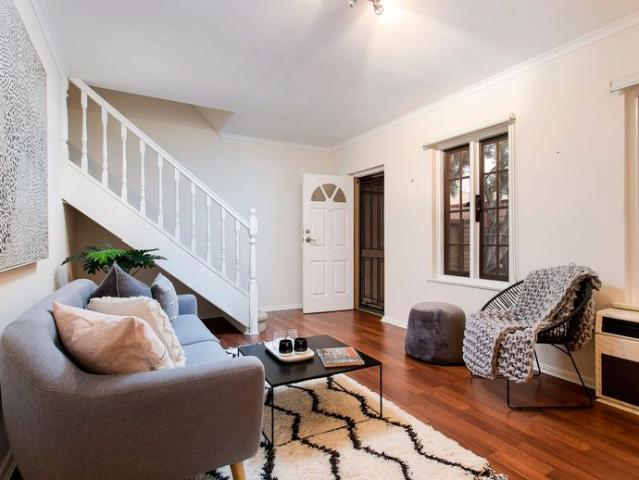 Townhouse for rent in Horseshoe Creek, South Australia