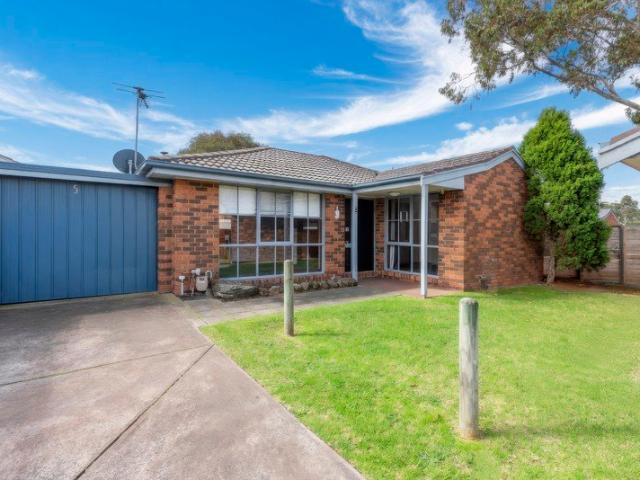 Apartment for sale in Camerons Creek, Victoria