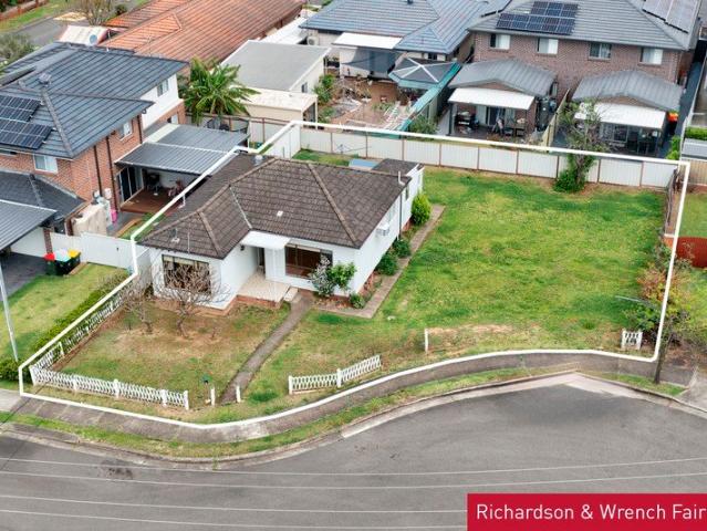 House for sale in Smithfield, Sydney