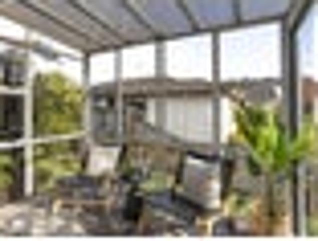 House for sale in Chaslands, Canterbury