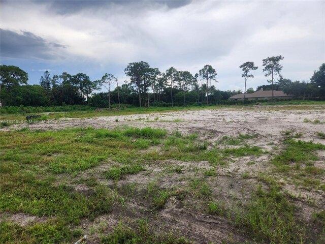 Land for sale in Lake Worth