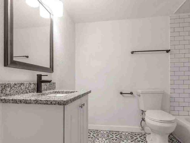 Apartment for rent in Swiss Avenue Historic District, Dallas