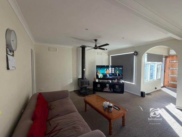 House for rent in Lakes Entrance, Victoria