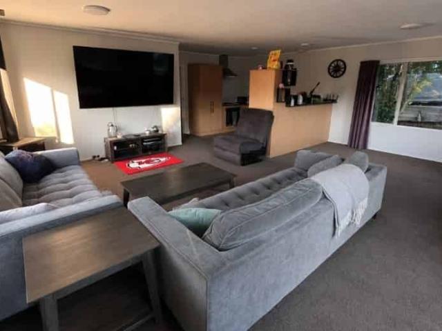 House for rent in Otakou