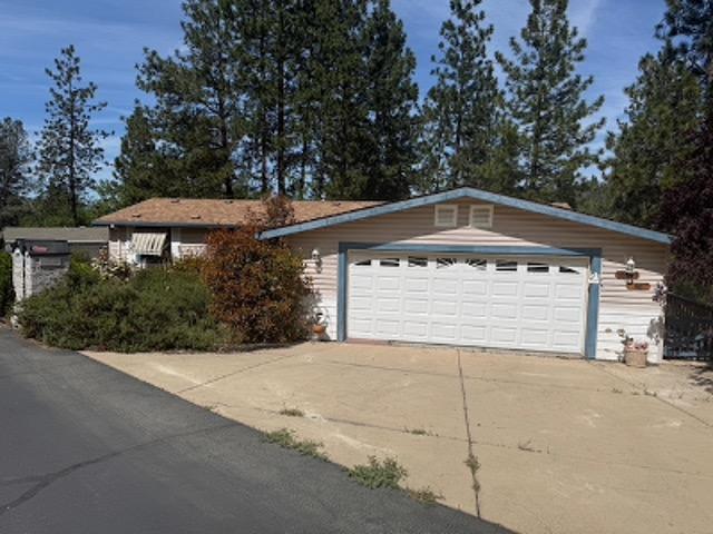 House for sale in Groveland, California