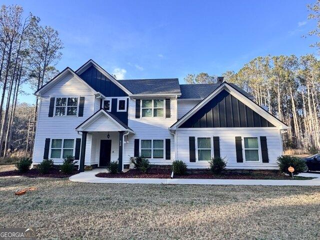 House for sale in Pine Mountain