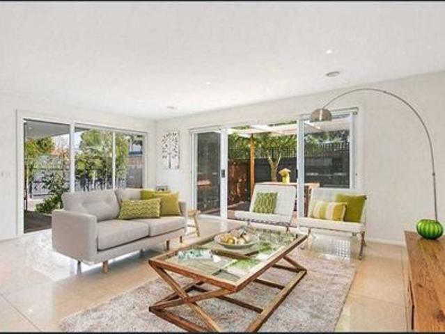 Townhouse for rent in Camerons Creek, Victoria
