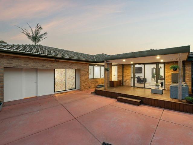 Townhouse for sale in Camerons Creek, Victoria