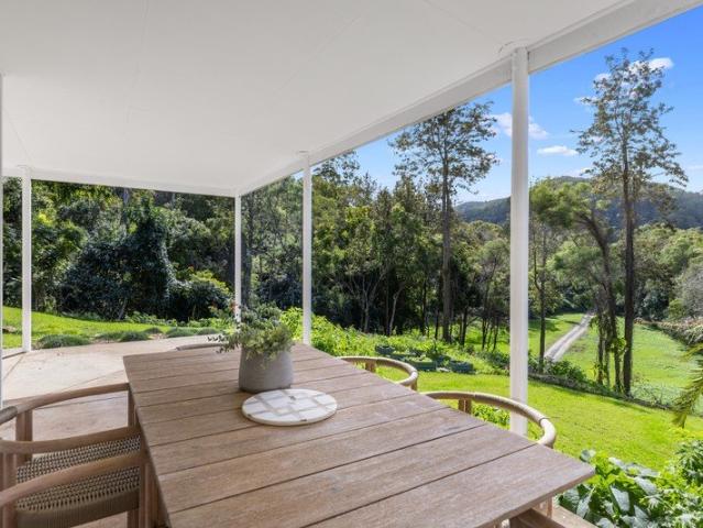 Cottage for sale in Kings Creek, Queensland