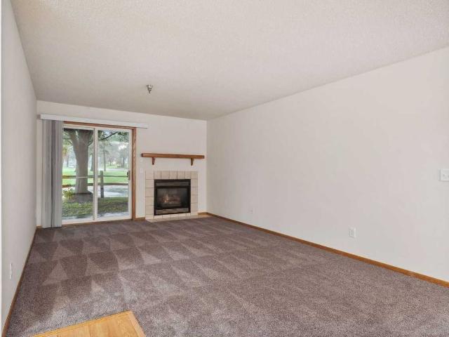 Apartment for rent in Coon Rapids, Minnesota