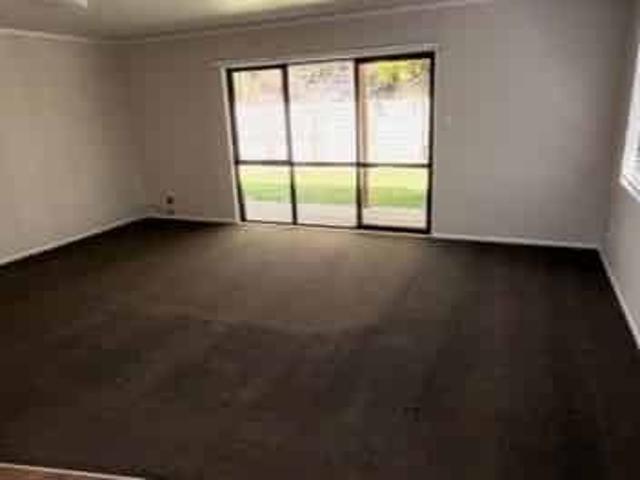House for rent in Hamilton Central, Hamilton City