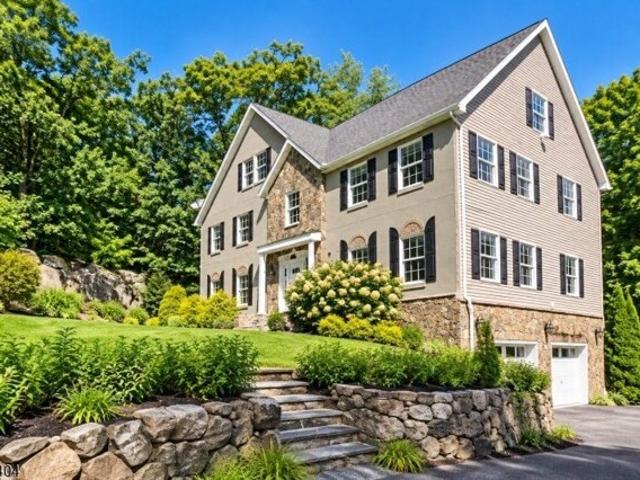 House for sale in Highland Lakes Country Club, Vernon Township