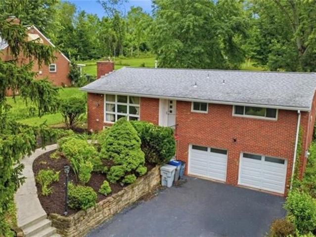House for sale in Venetia, Pennsylvania