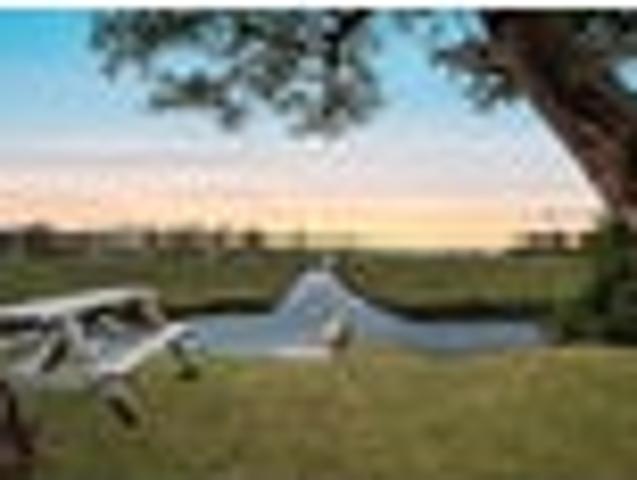 House for sale in Kelston