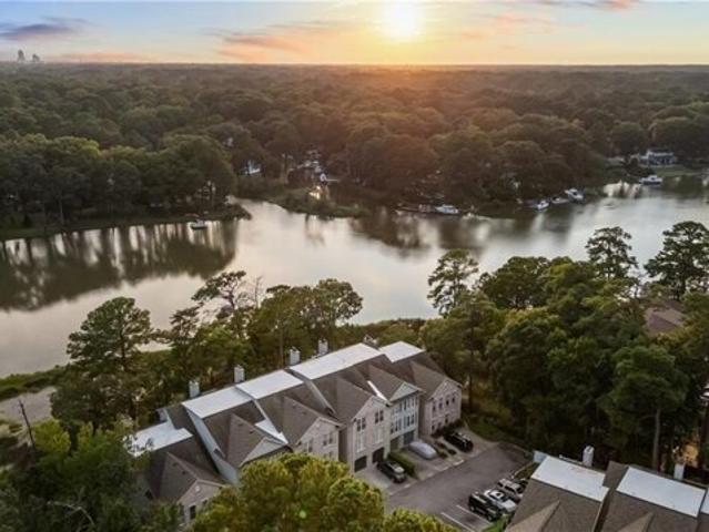 Condo for sale in Virginia Beach