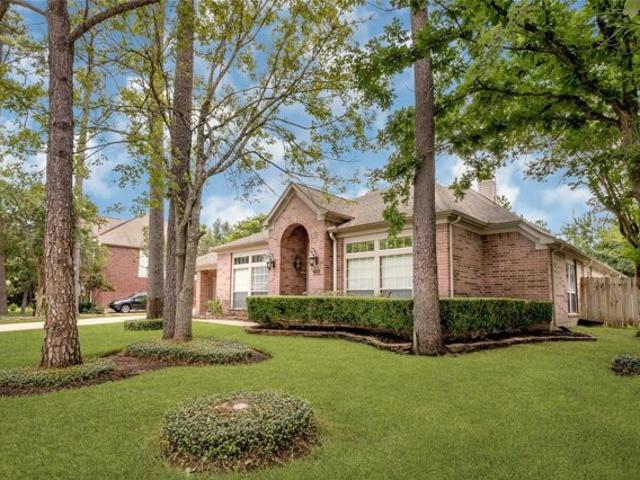 House for sale in Friendswood, Texas