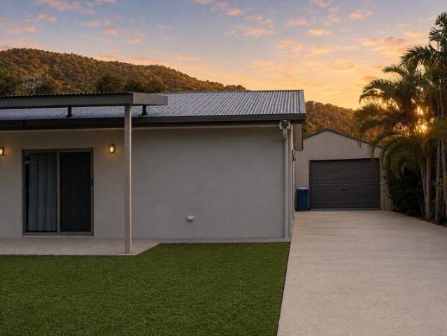 House for rent in Hideaway Bay, Queensland
