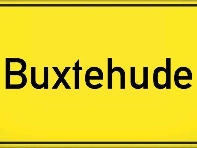 Erdgeschosswohnung kaufen in Buxtehude, Stade