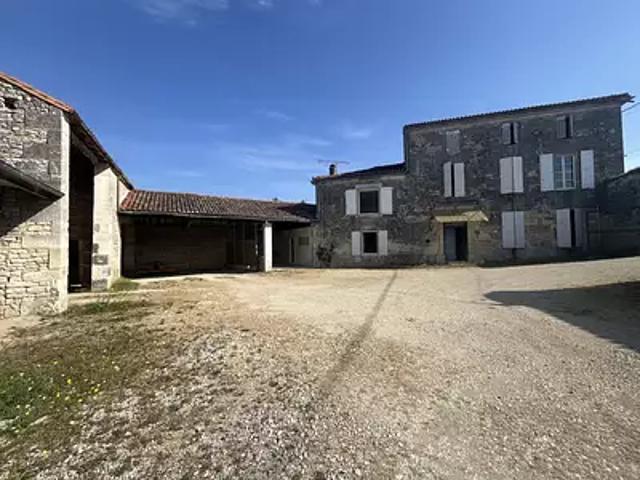 Maison vente à Cognac, Hiersac