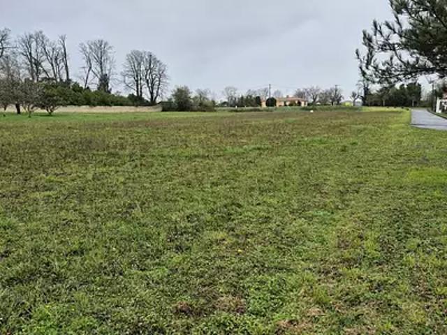 Terrain vente à Cognac, Hiersac