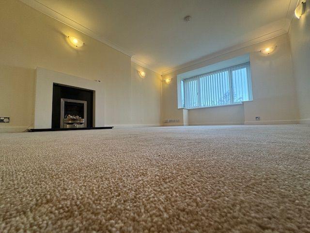 Apartment for rent in Alwoodley Gates, Leeds