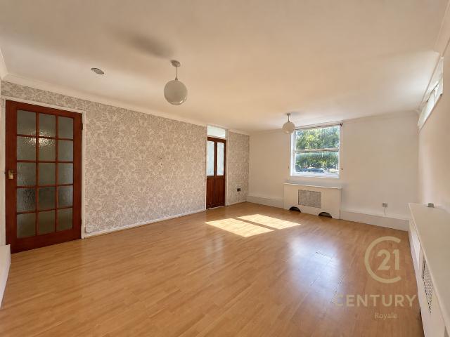 Apartment for rent in Norbiton, Greater London