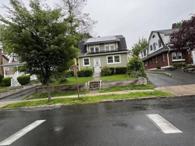 House for sale in Nyack