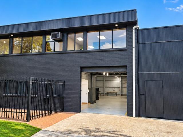 Warehouse for rent in Northern Beaches, Sydney