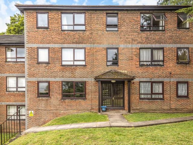 Apartment for rent in Cressex, Buckinghamshire