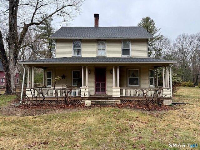 House for sale in Newtown, Connecticut
