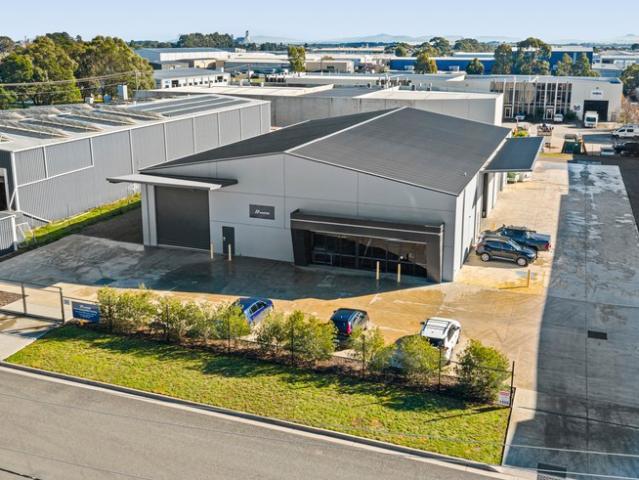 Warehouse for sale in Ballarat, Victoria