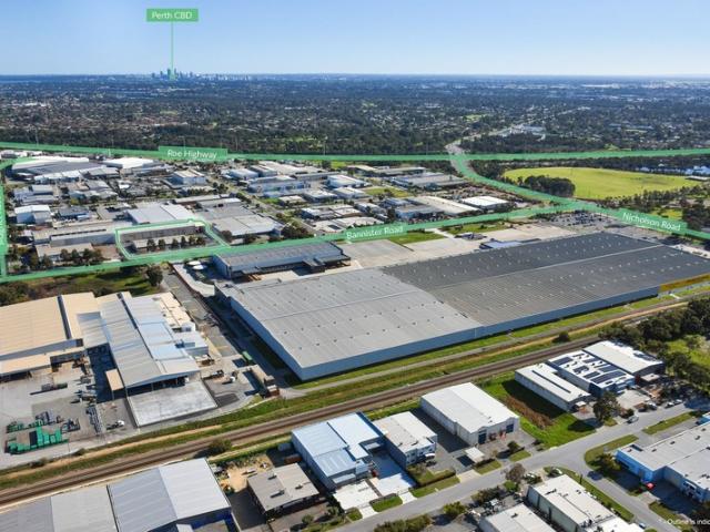 Warehouse for rent in Canning Vale, Western Australia