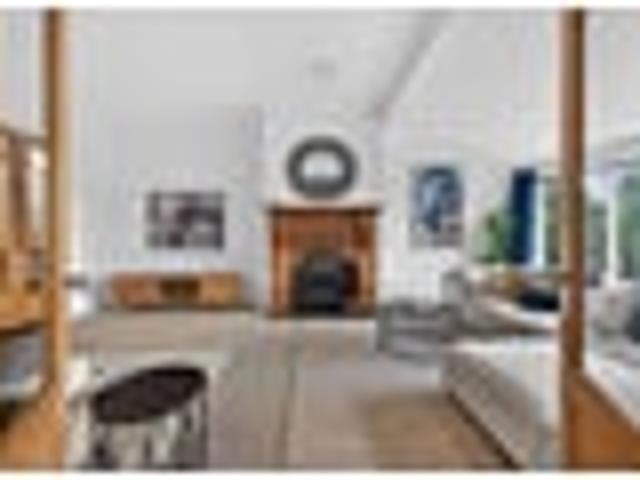 House for sale in Days Bay, Wellington