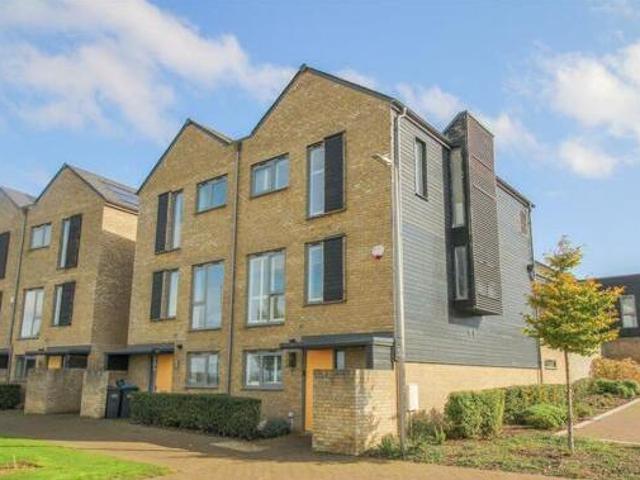 House for sale in Harlow, Essex